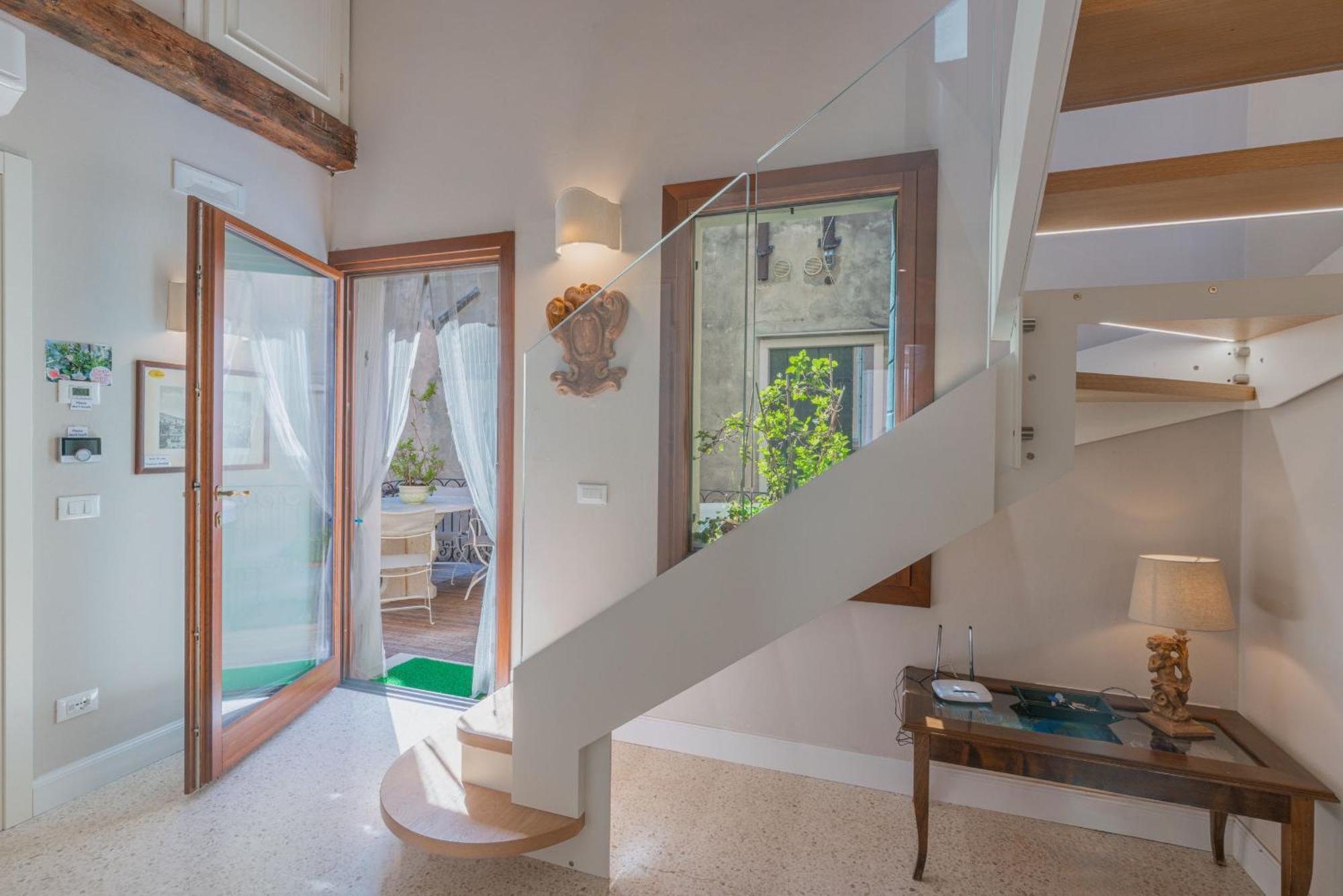 Casa Virginia Direct At The Canal Cannaregio With Own Roof Terrace Venedig Exterior foto