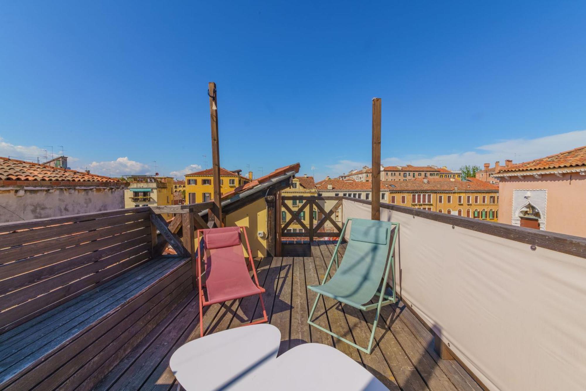 Casa Virginia Direct At The Canal Cannaregio With Own Roof Terrace Venedig Exterior foto